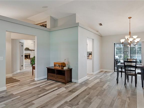 4th image of 1627 Kinsman Way