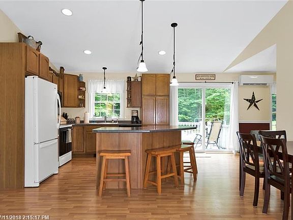 2nd image of 30 Briarwood Dr