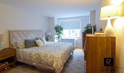 Rented by R New York