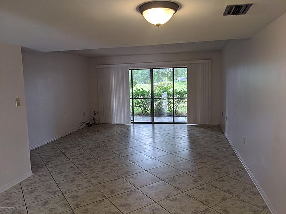 5th image of 3148 Finsterwald Dr #3148