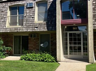 903 11th Ave S APT 4, Hopkins, MN 55343