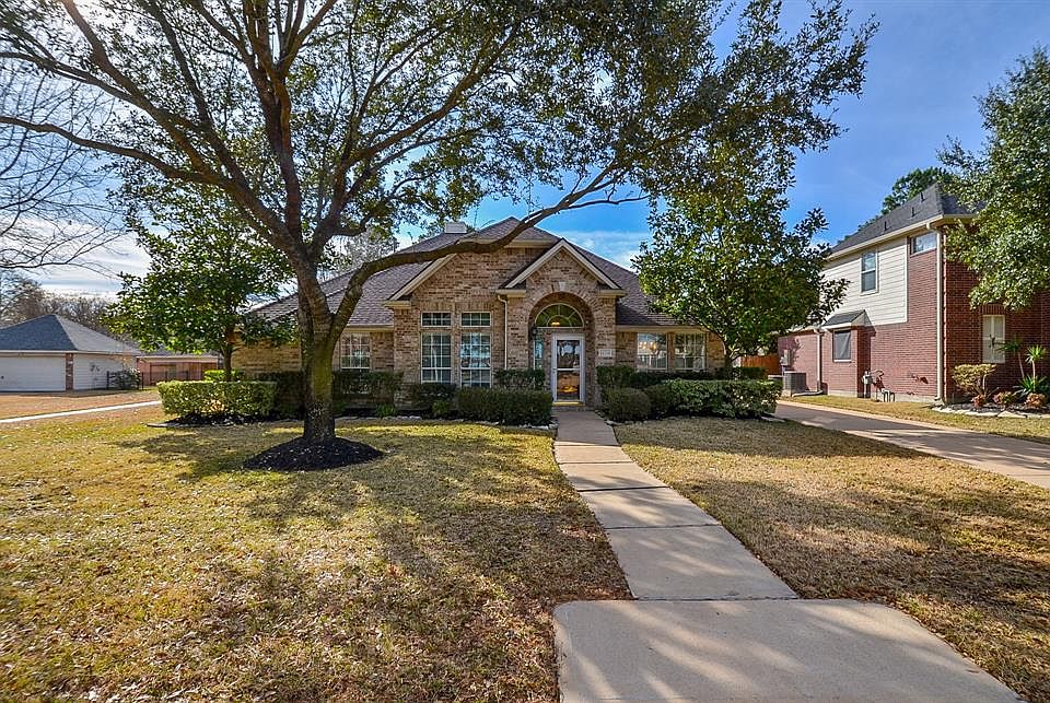 1st image of 11719 Glade River Ln