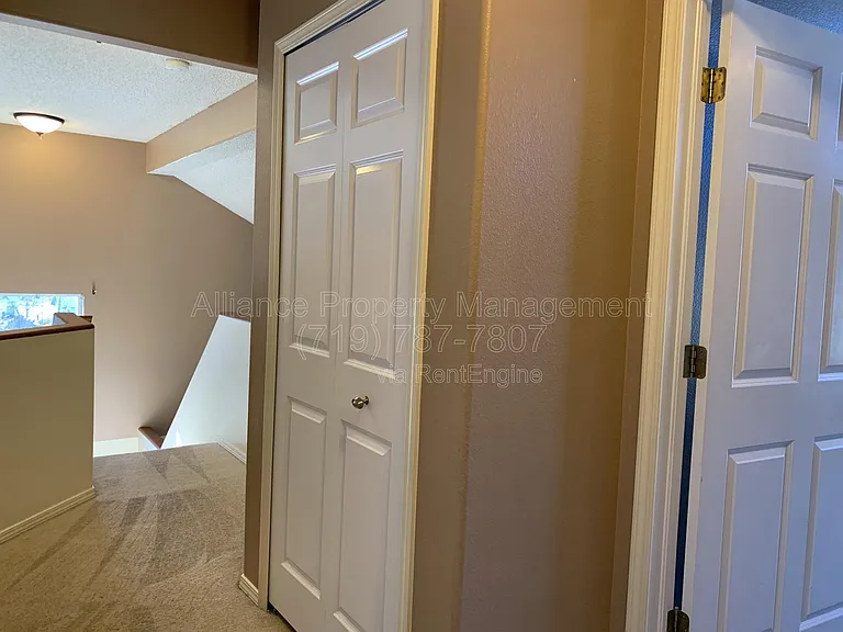 212 Oxbow Dr — Photo 27