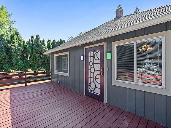 3rd image of 1421 N 32nd St