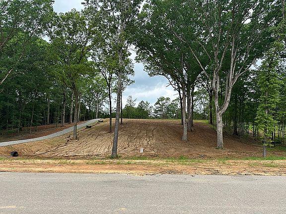 2nd image of 305 Herrington Dr