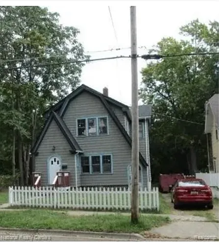 1035 S Maple Ave #B Photo 1 1035 S Maple Ave #B Photo 1