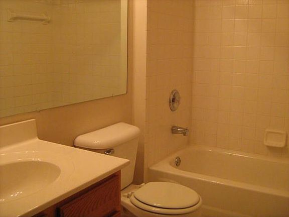 4th image of 7897 Jessies Way #22-203