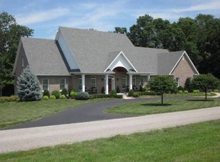 621 S Indian Cave Rd, Madison, IN 47250