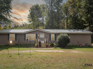 22653 Tamarack Rd, Howard City, MI 49329