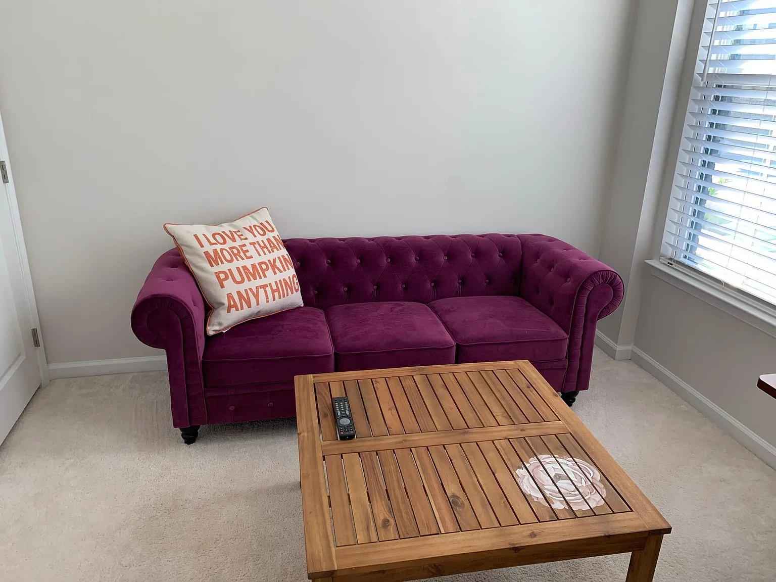 4 bed, 4.5 bath, 2200 sqft, $3,600 — Photo 4