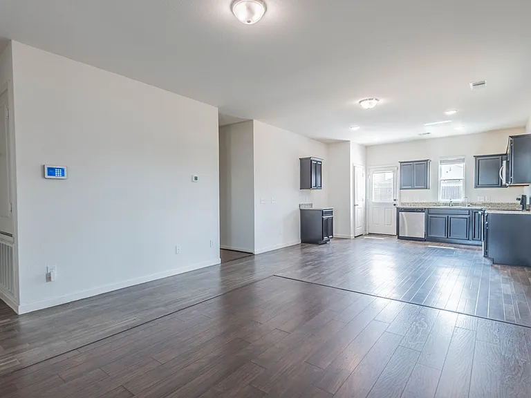 1012 Blue Beech Ln — Photo 3