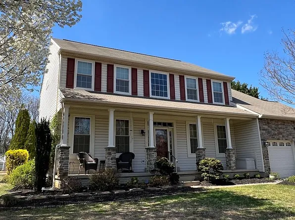 1806 Wharf Creek Ct, Pasadena, MD 21122