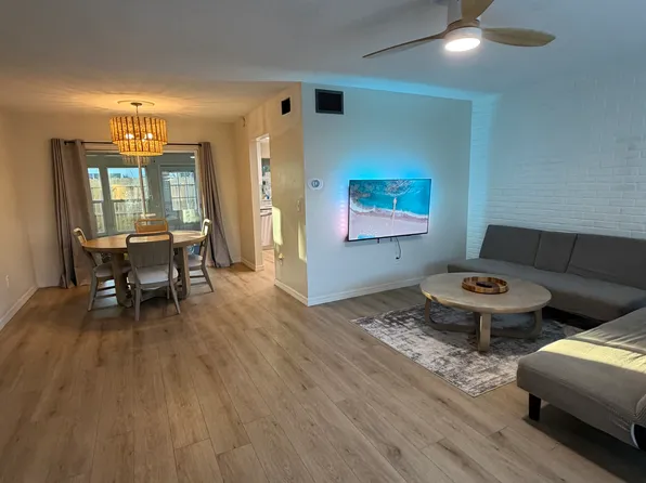 3347 Camelot Dr APT B, Largo, FL 33771