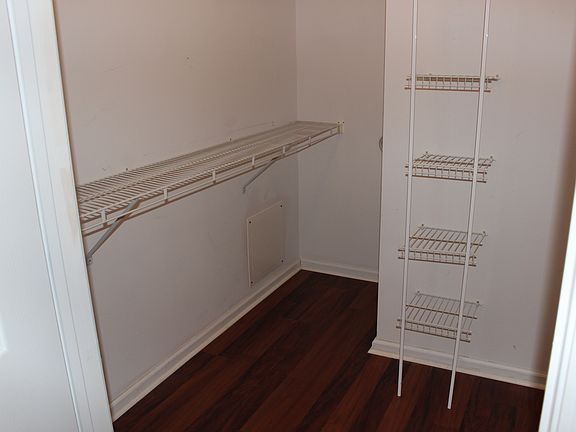 4th image of 3901 Botsford Ct Unit 103