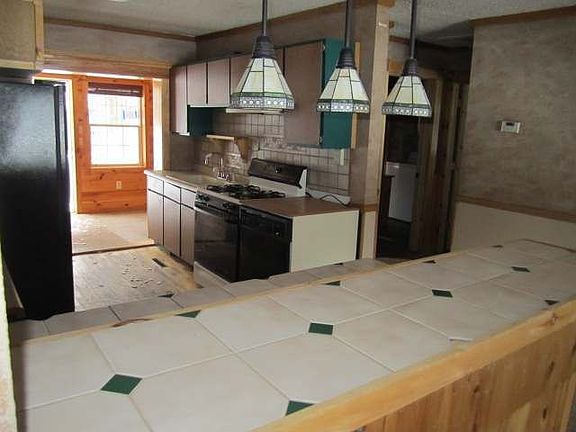 4th image of 8984 Curtis Lake Dr