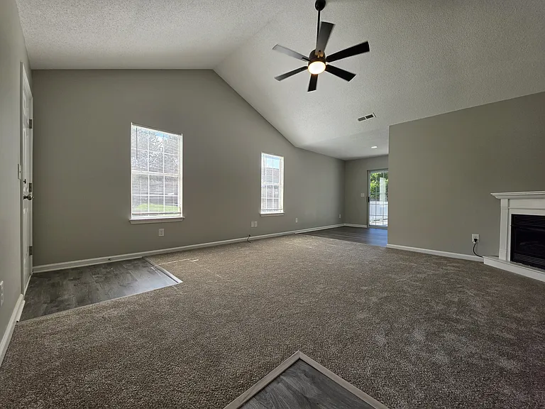 3 Lawrence Ward Ct — Photo 4