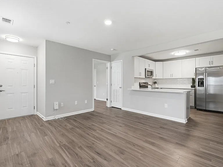 Villa Estates at Lenexa — Photo 35