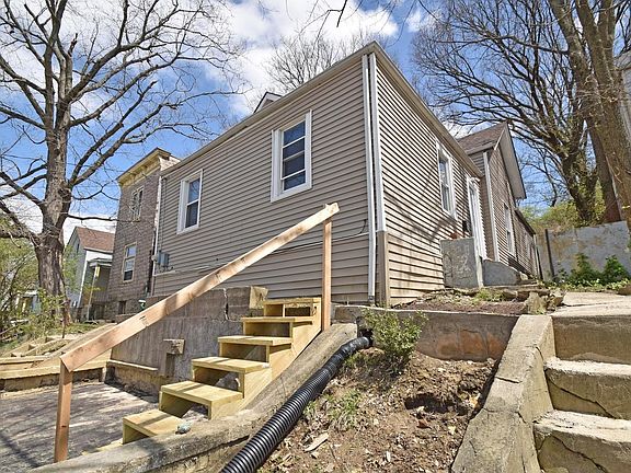 2nd image of 4558 Hamilton Ave