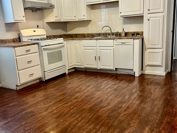 3300 S Ashland Ave Unit 1R, Chicago, IL 60608