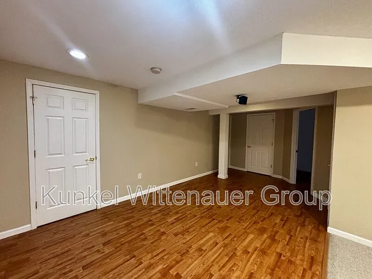 720 Cedar Mill Dr — Photo 36