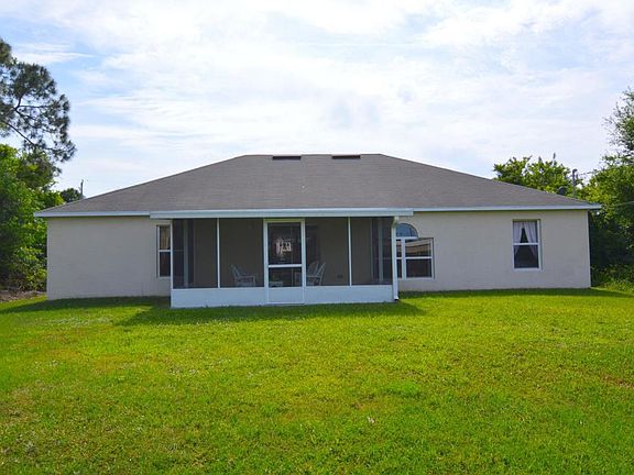 3rd image of 4017 SW Canrady St