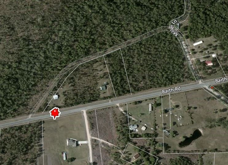 2nd image of 677 Barth Rd