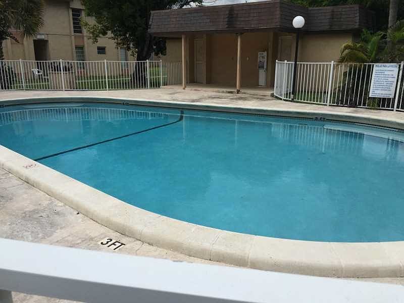 2nd image of 7225 SW 94th Pl APT I2