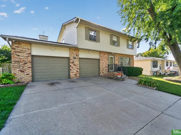 13515 Glenn St, Omaha, NE 68138