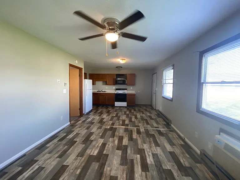 103 N Walnut St #2 — Photo 6