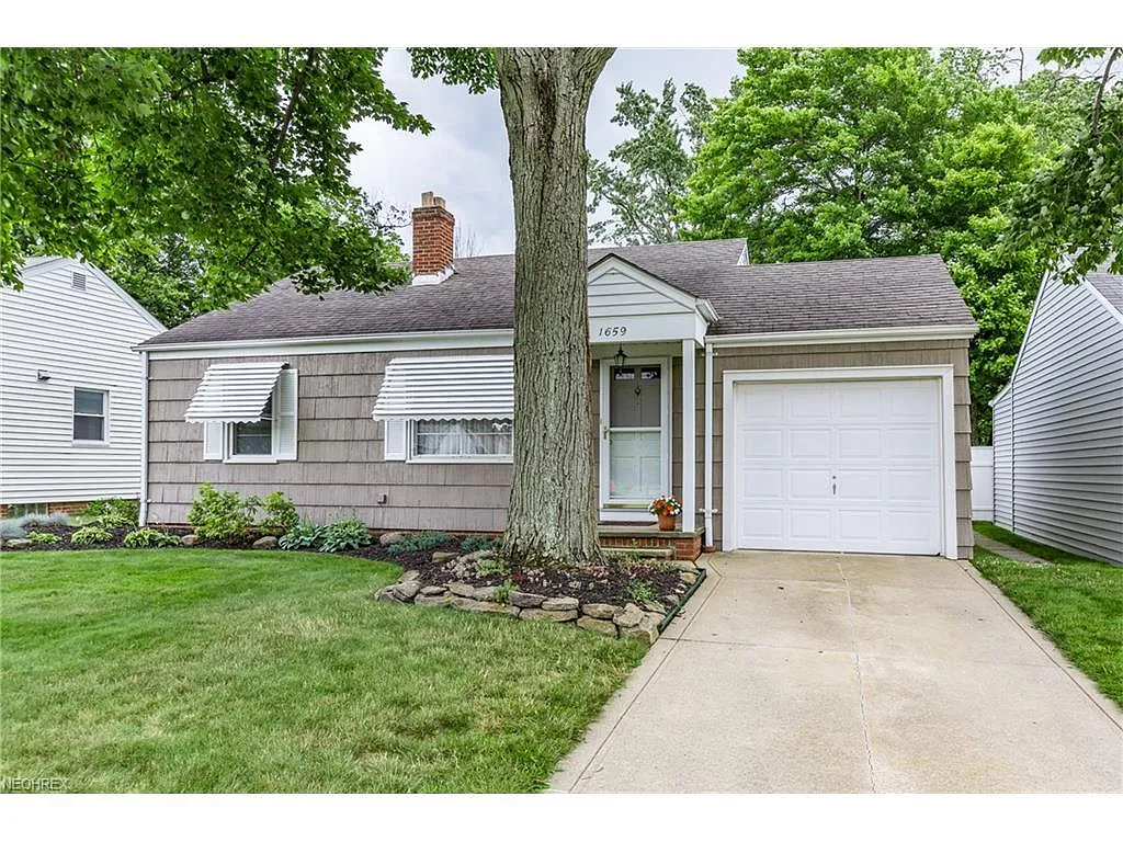 1659 Overbrook Rd photo 1