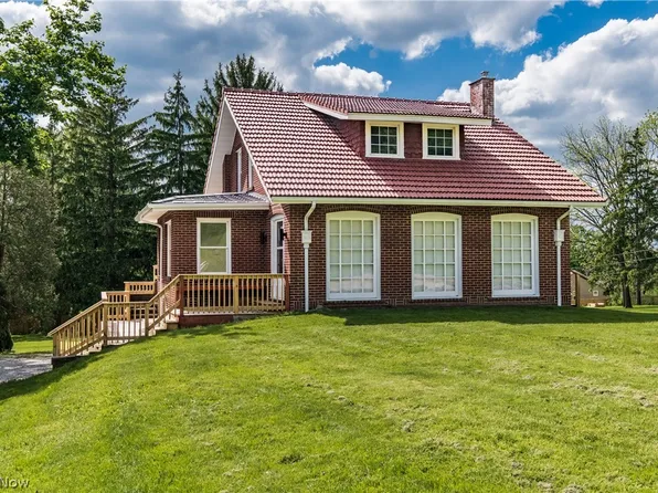 545 Pittsburg Ave NW, North Canton, OH 44720