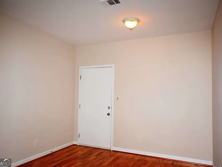 1421 Peachtree St NE #307 — Photo 13