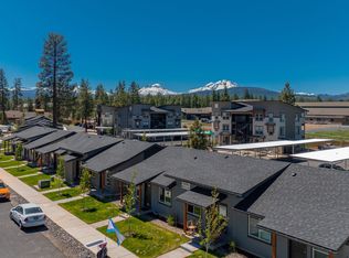 615 N Reed St #202, Sisters, OR 97759