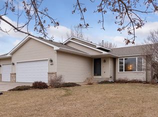 612 Griffin St, Carver, MN 55315
