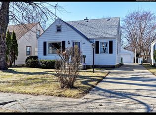 319 S May St, Joliet, IL 60436