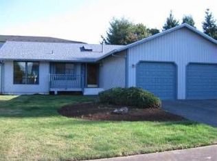 1404 SW 13th Pl, Troutdale, OR 97060
