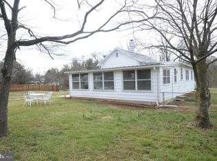 39947 Catoctin Ridge St, Paeonian Springs, VA 20129
