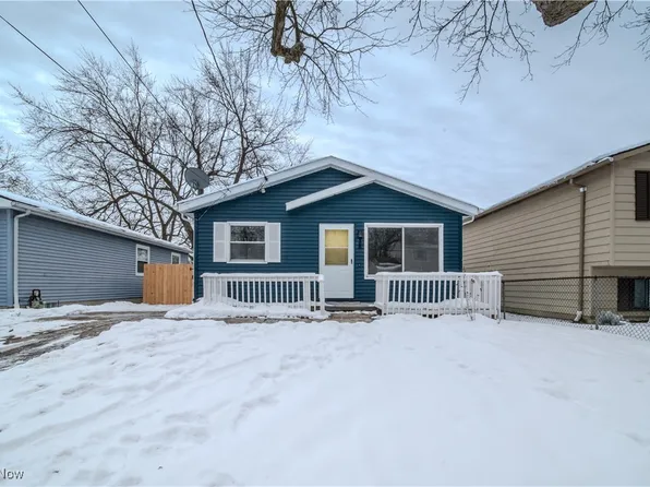 988 Jean Ave, Akron, OH 44310