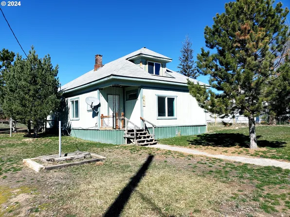 340 3rd St, North Powder, OR 97867