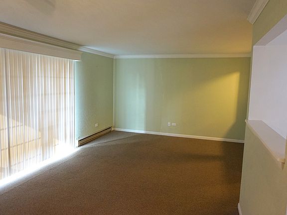 5th image of 830 Gettysburg Dr APT 5