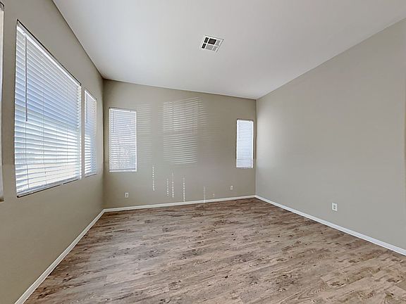 5th image of 9794 Bradford Summit St