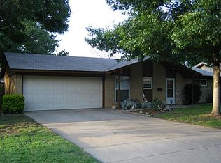 1704 Tyler Ave, Euless, TX 76040