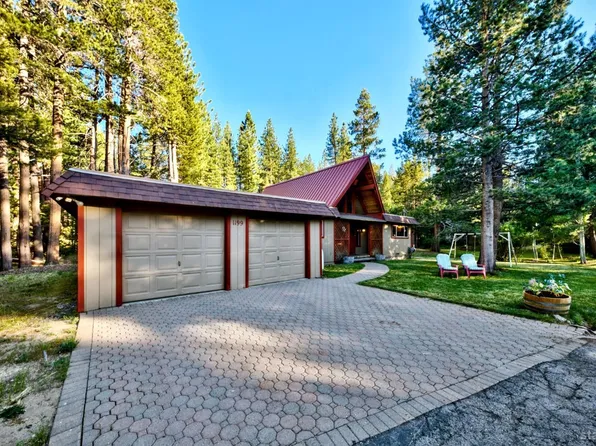 1199 Aravaipa St, South Lake Tahoe, CA 96150