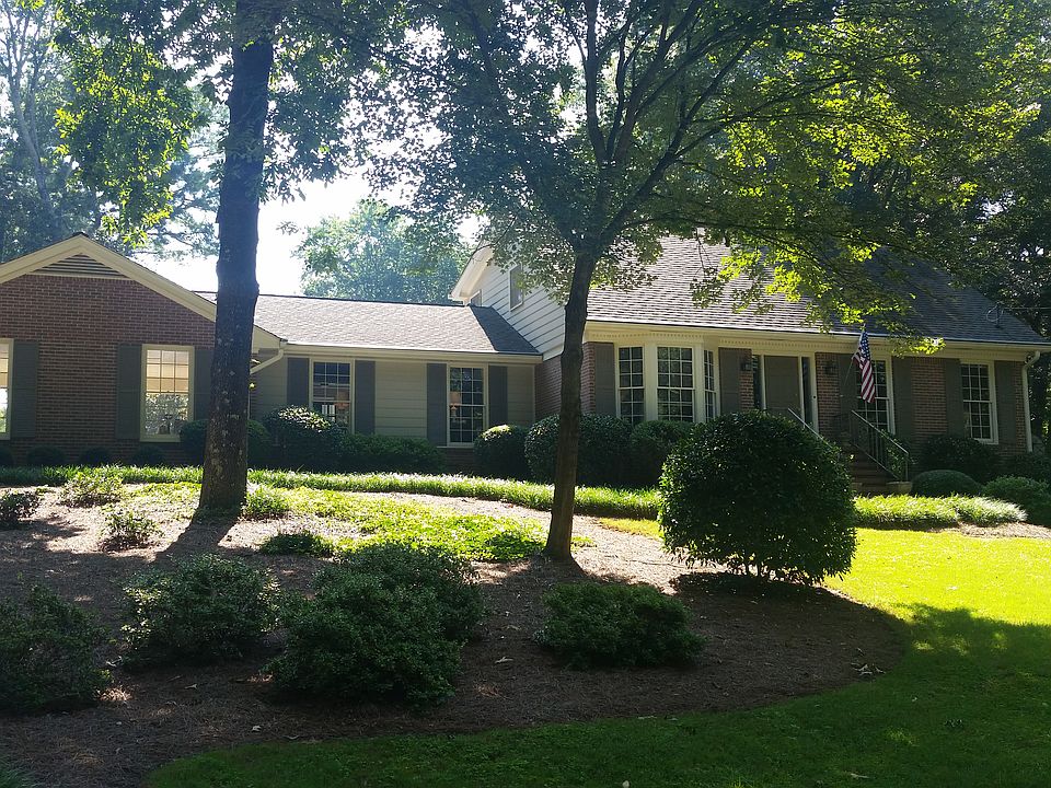 2nd image of 4951 Leeds Ct