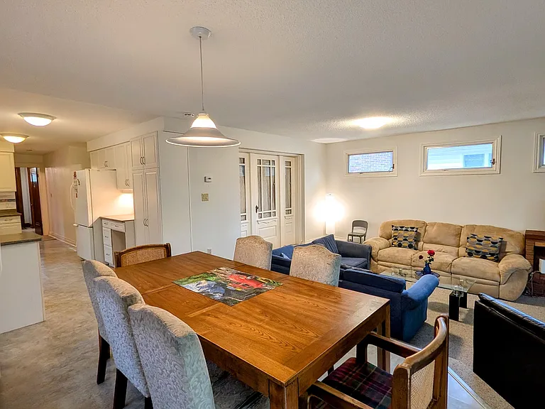 1001 Maitland St — Photo 15