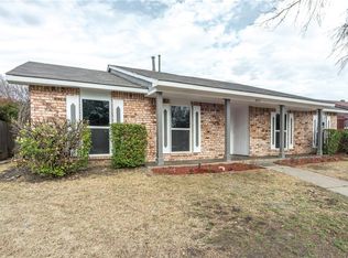 2019 Emory Oak Dr, Carrollton, TX 75007