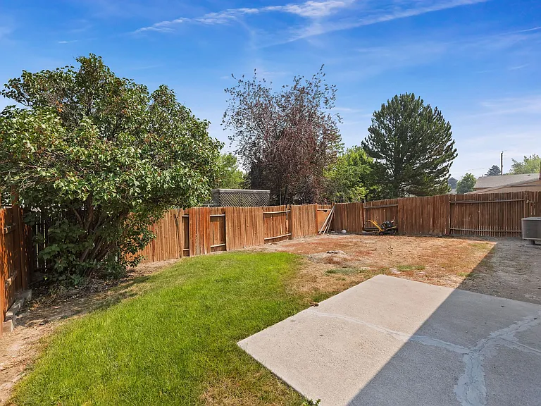 162 Ridgeway Dr — Photo 25