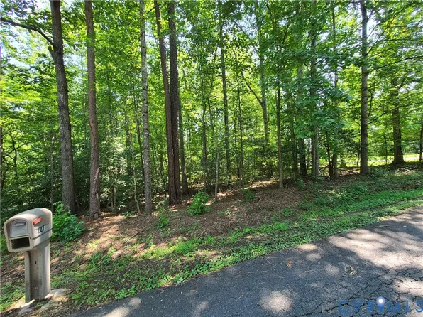 226 Sea Cliff Dr Lot 797, Ruther Glen, VA 22546