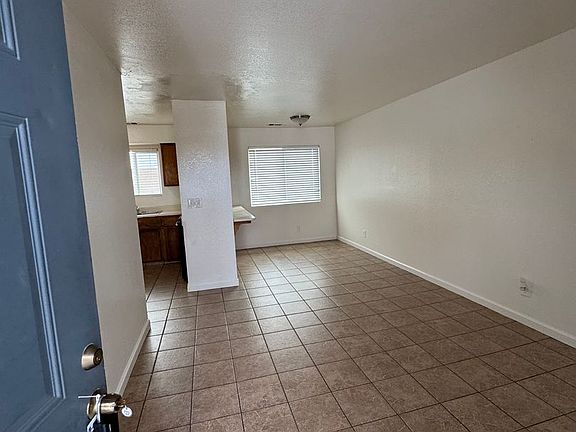 3rd image of 103-115 W Sonora Ave #105