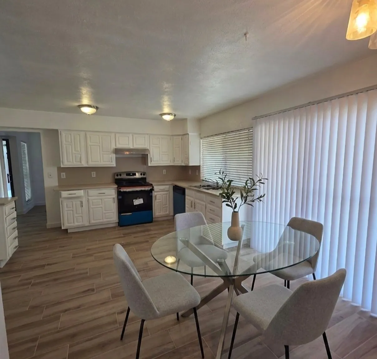 10218 White Elm Rd — Photo 4